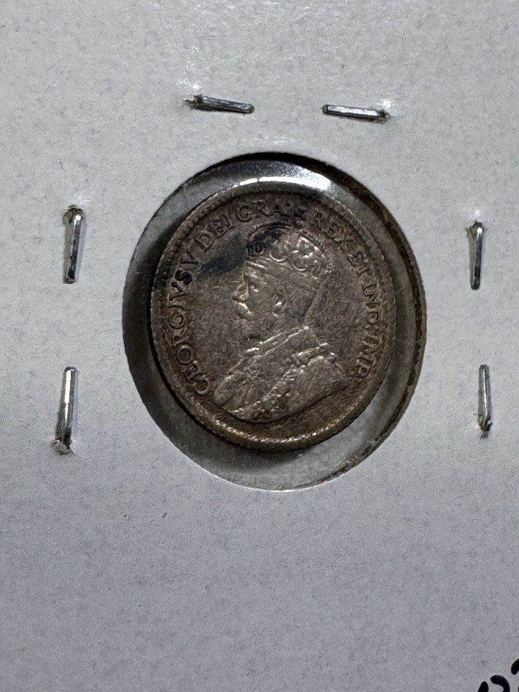 1914 Canada 5 Cents Silver Coin