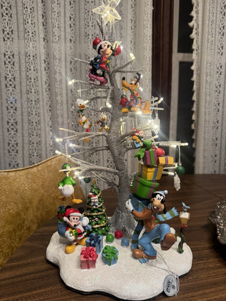 Disney Illuminated Glitter Christmas Tree 13"