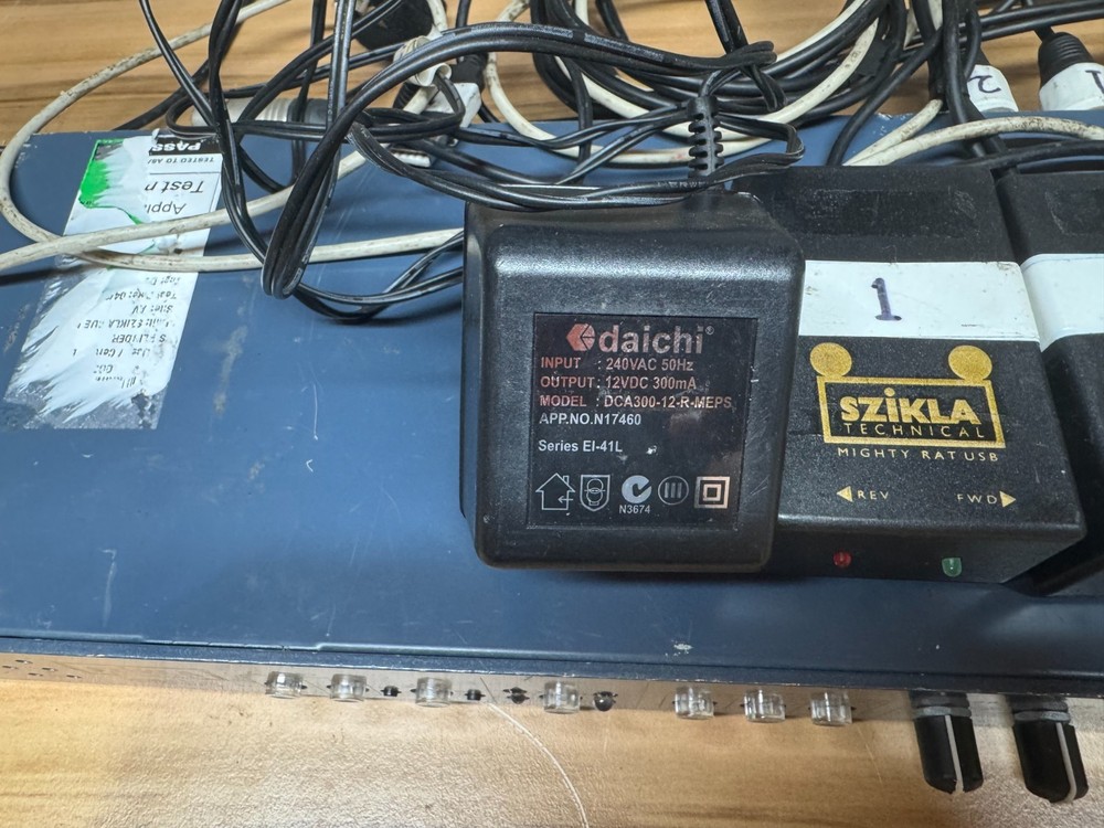 Szikla Cue King Rev1 Reversing Remote Presentation System