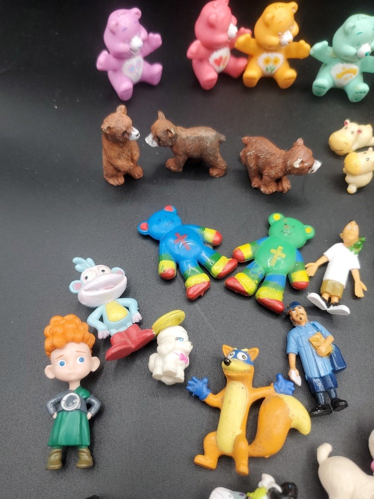 Cake Topper Figures Set