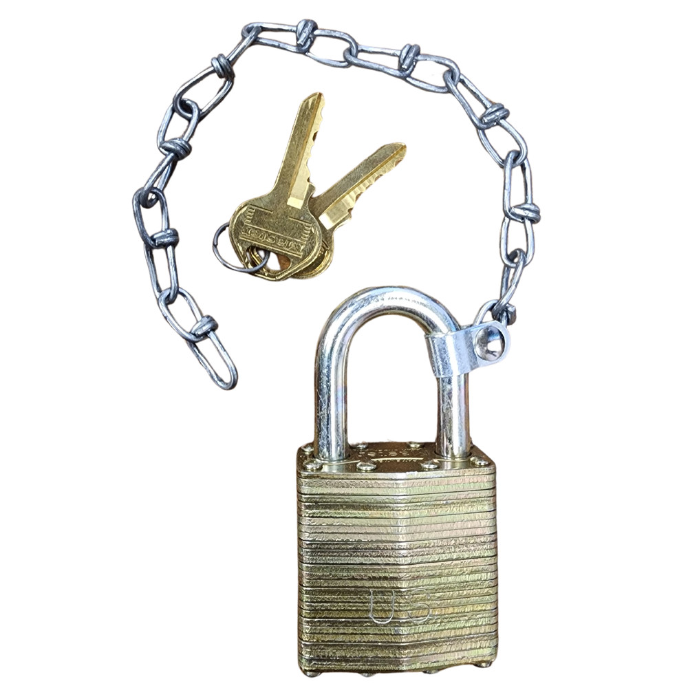 Master Lock Padlock w/Keys – New *mocinc.1982*