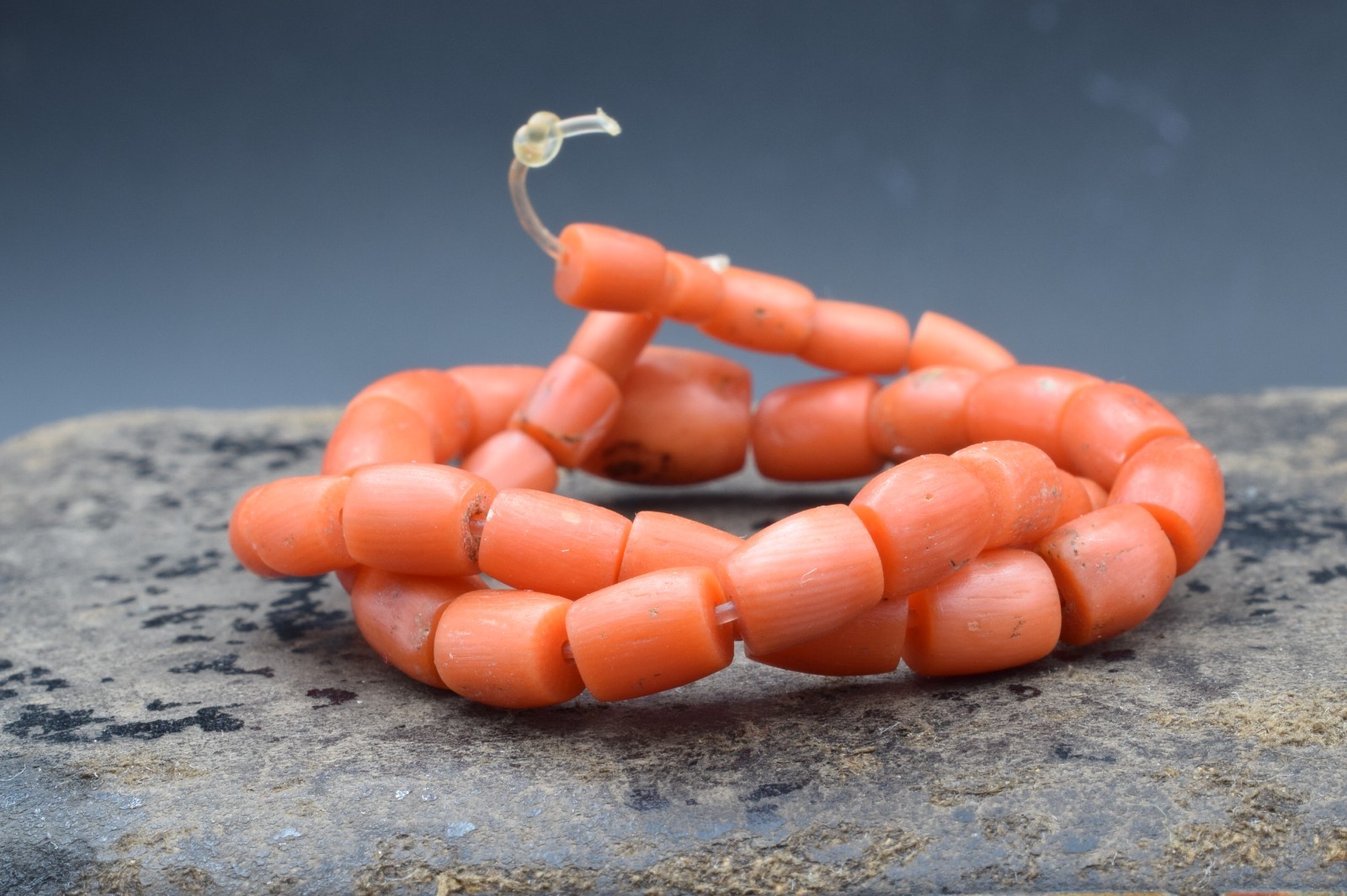 UNDYED Antique BEAD CORAL salmon VTG Mediterranean TIBETAN Japan Mala dZi Chung