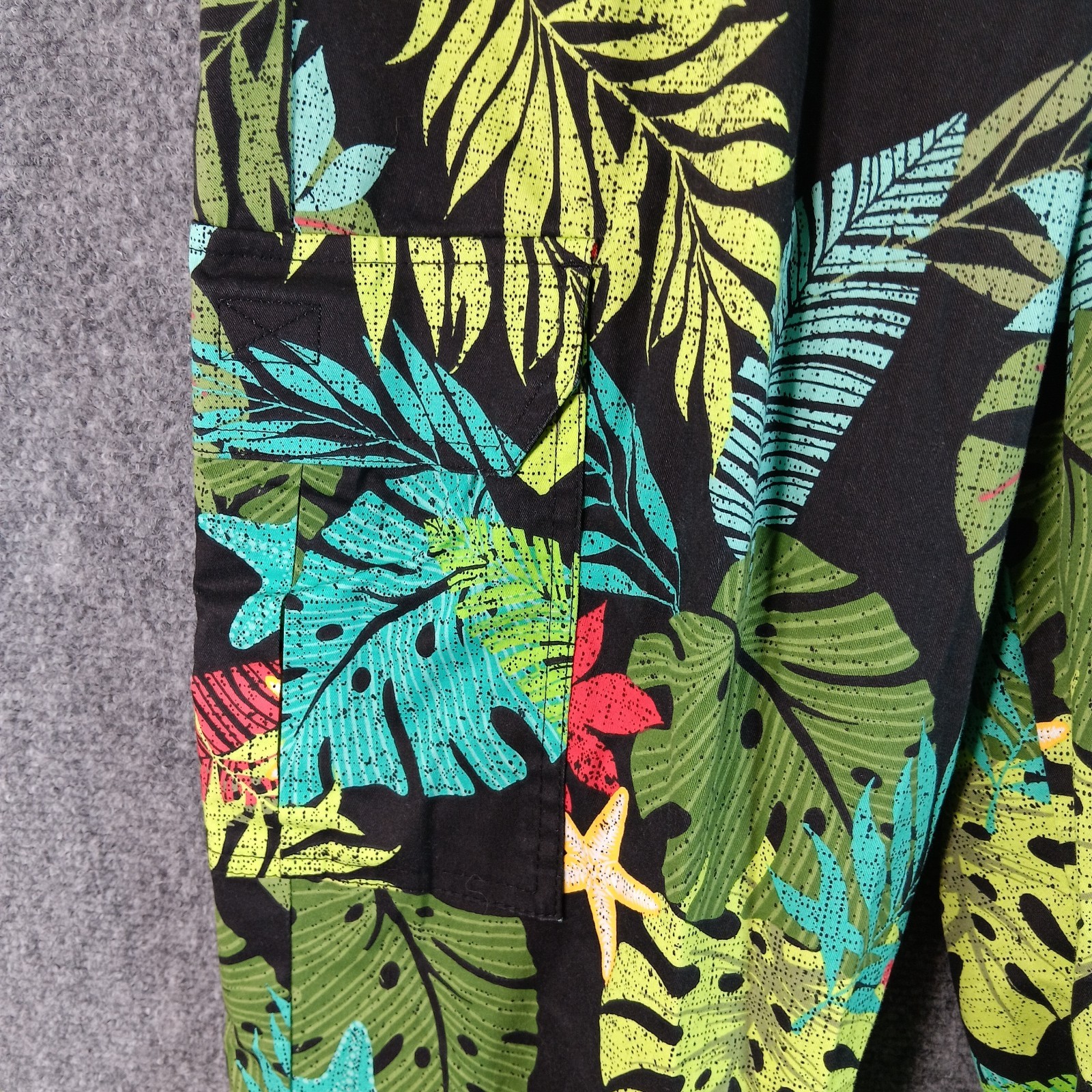 Chef 360 Utility Jogger Chef Pants Mens Small Multi Tropical Stretch 7 Pocket