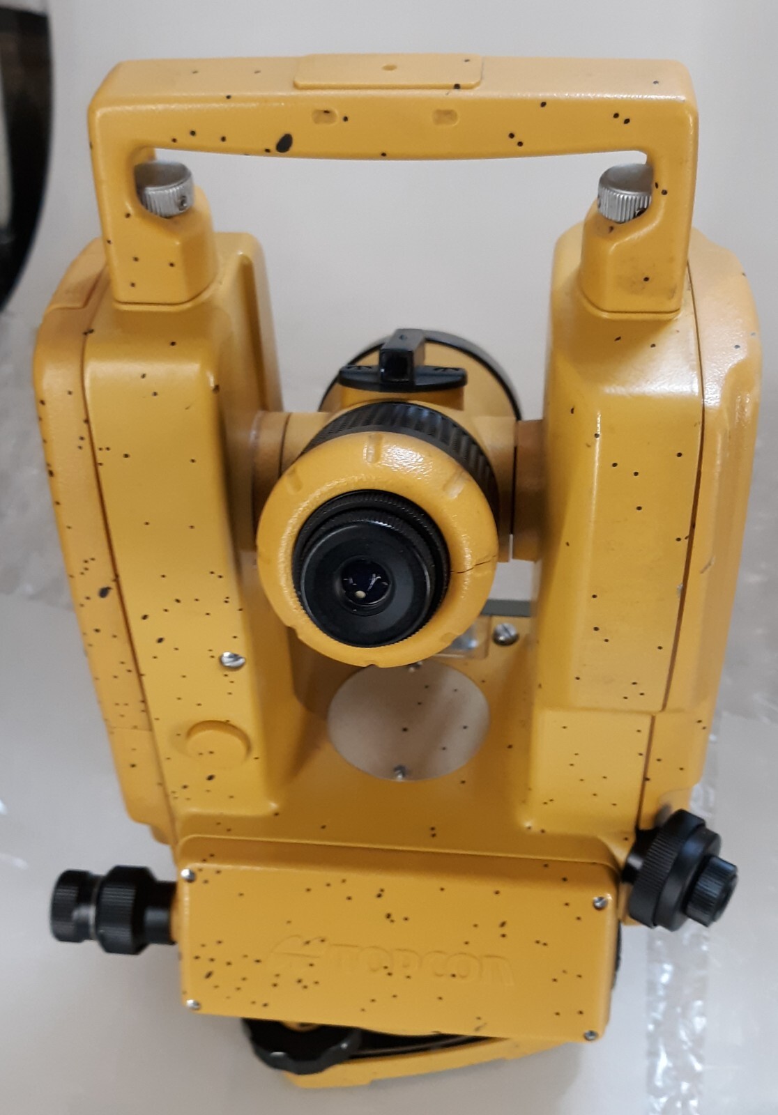 Topcon DT-104 Digital Theodolite w/ Case