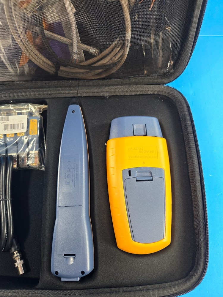 Fluke Networks MS2-100 MS2-KIT Microscanner 2 and Intellitone Pro 200 Cable Test