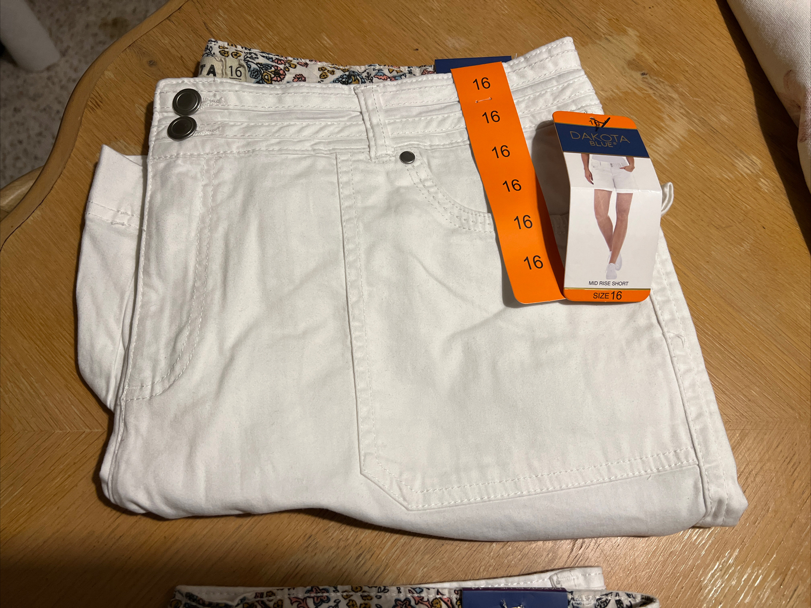 Women's Soft Stretch Casual Fit Mid Rise Shorts Colors & Sizes CHOICEs dakota