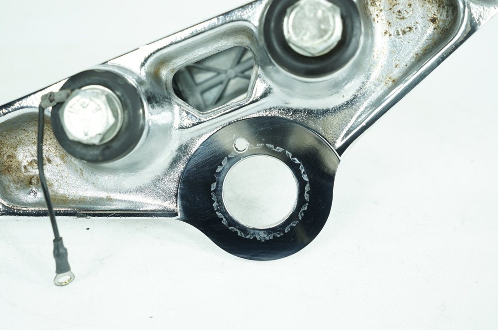 2007 Harley Softail FXSTC Custom OEM Front Fork Upper Triple Tree Clamps Risers