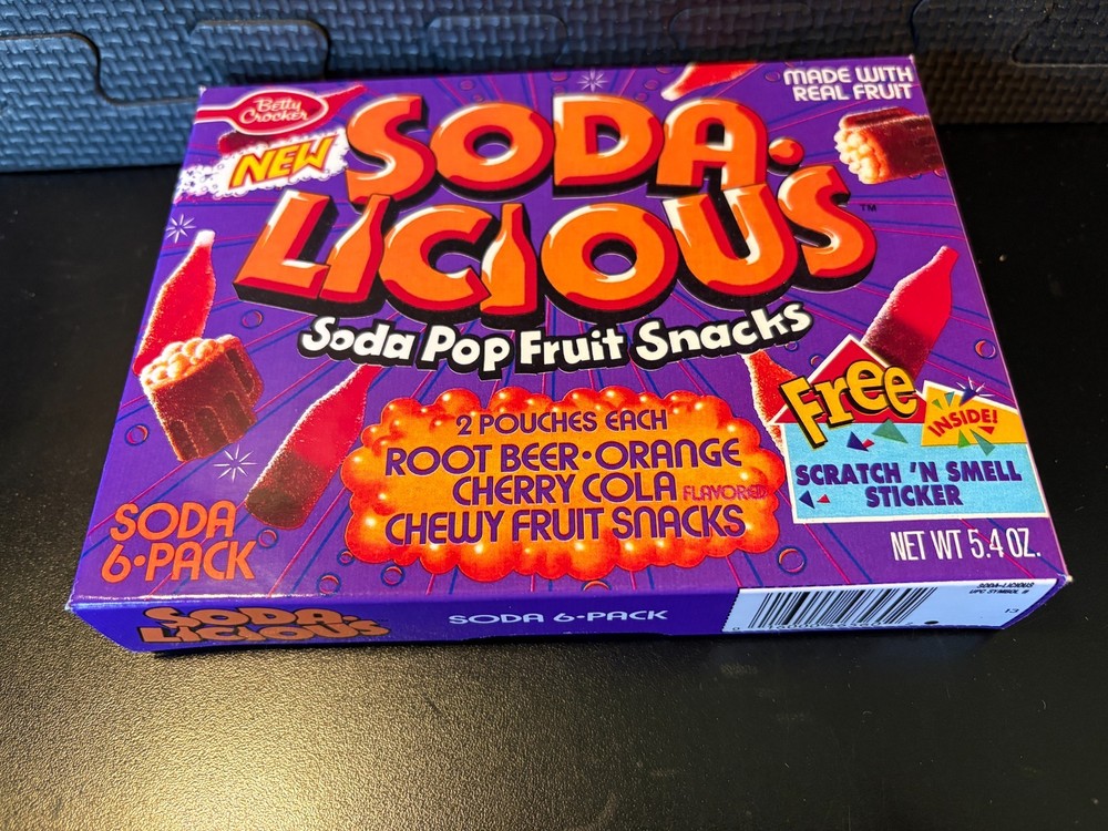Soda Licious fruit snacks - Empty custom design display box