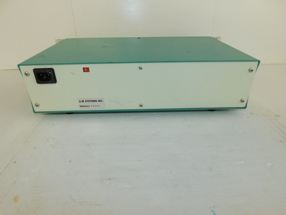 A-M SYSTEMS MICROELECTRODE AC AMPLIFIER MODEL 1800 (PQY67)