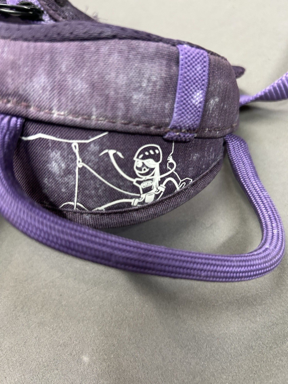 PETZL MACCHU Kids Climbing Adjustable Seat Harness Purple