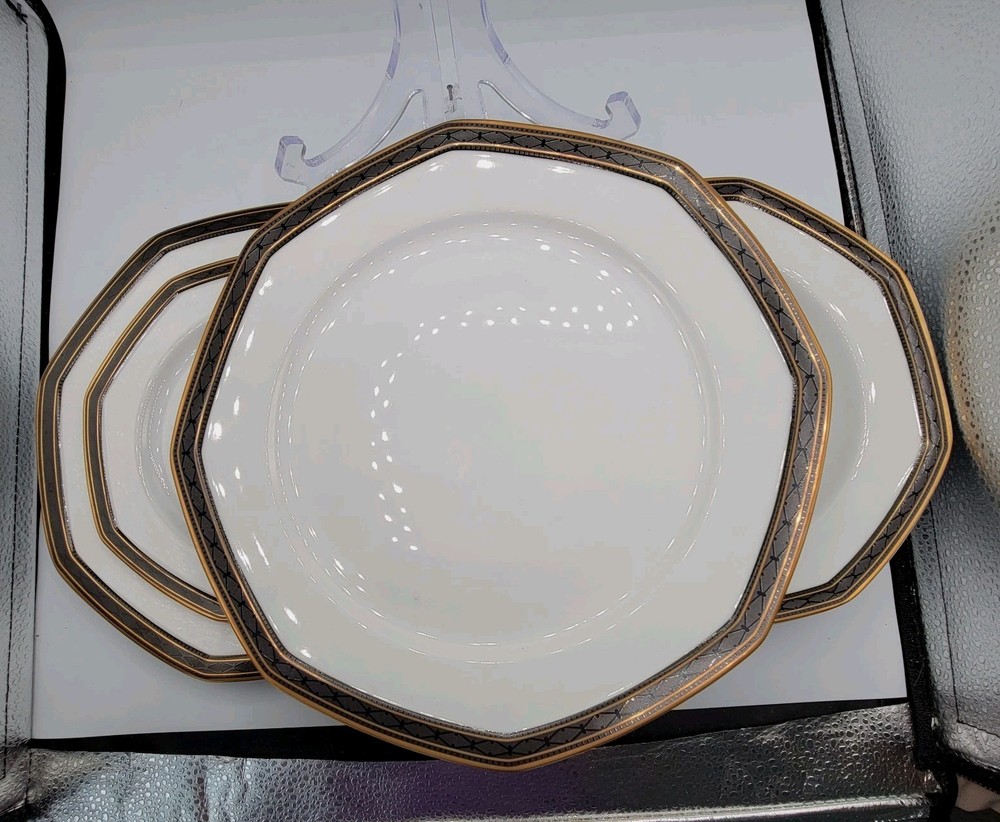 Christopher Stuart BLACK DRESS China Dinnerware. 13 Pc's EC