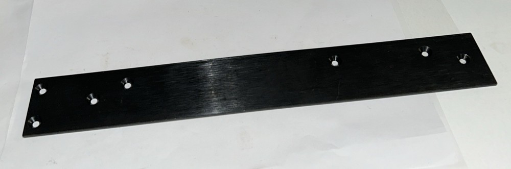 571116 Plate