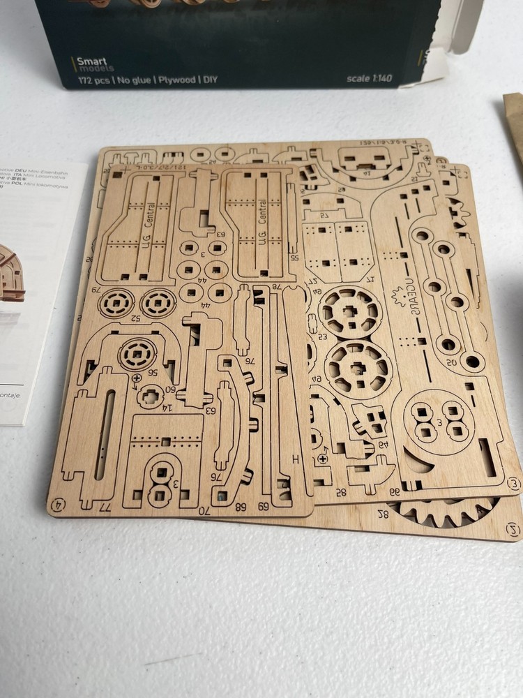 UGEARS - Mini Locomotive