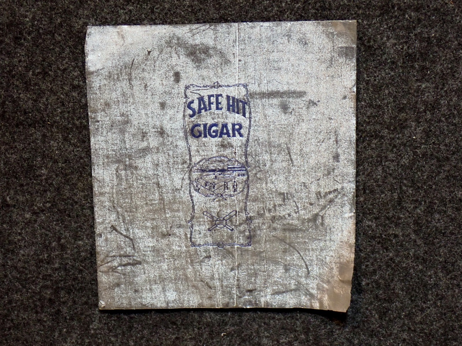 1900  ADVERTISING SAFE HIT CIGAR FOIL WRAPPER BASEBALL DIAMOND IMAGE W/ PLAYERS