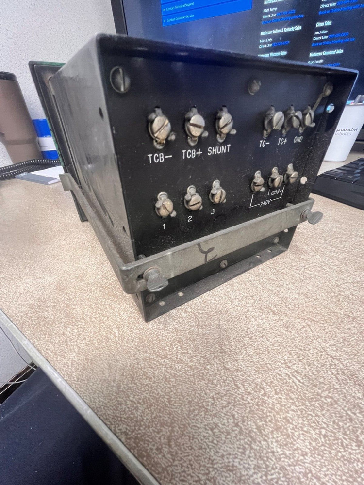 Barber Colman Capacitrol Model:272P 0-800 F Temperature Controller
