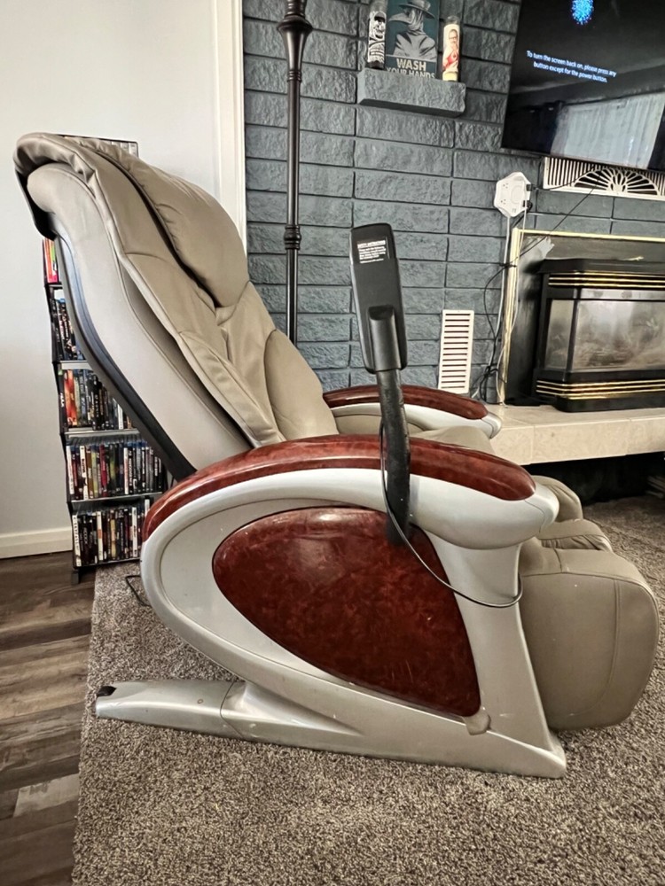 King Kong 5560 Fully Functioning Reclining Massage Chair