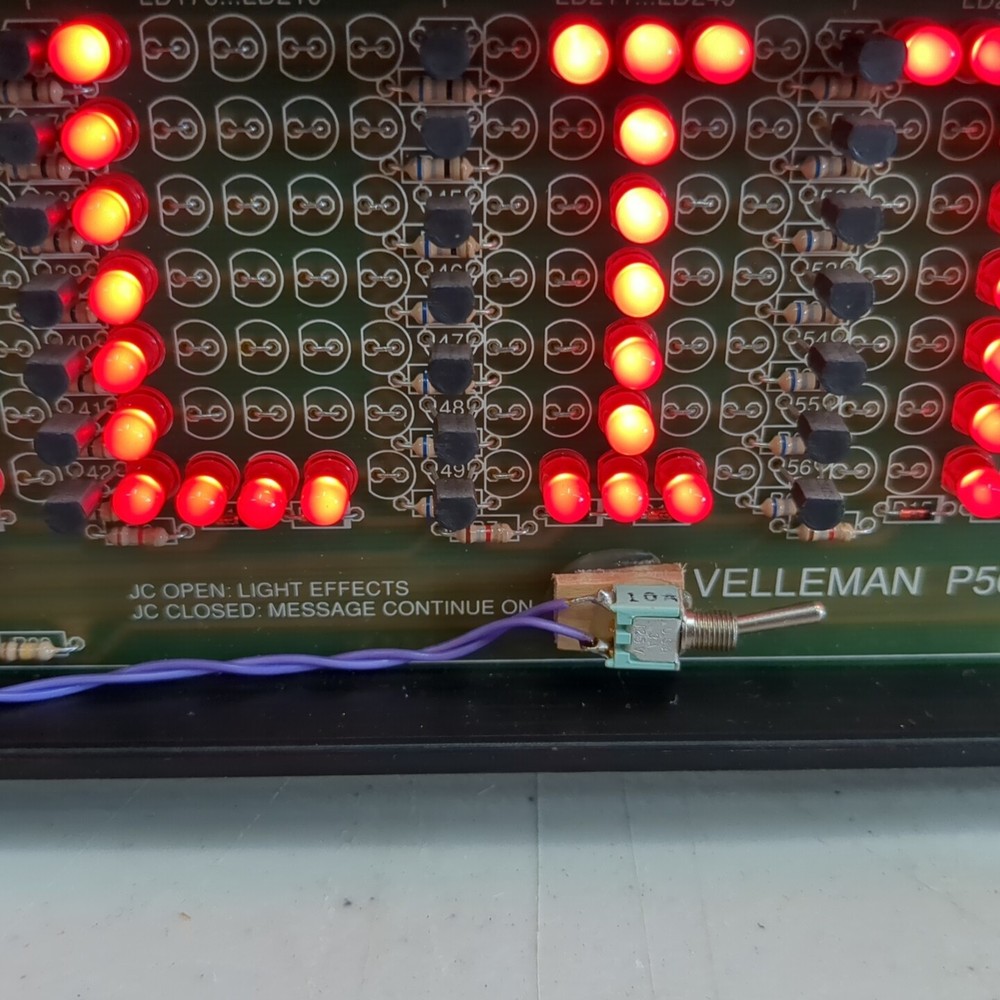 Advertisement LED Display (Red) Kit Velleman P5600’1 Multiple Settings