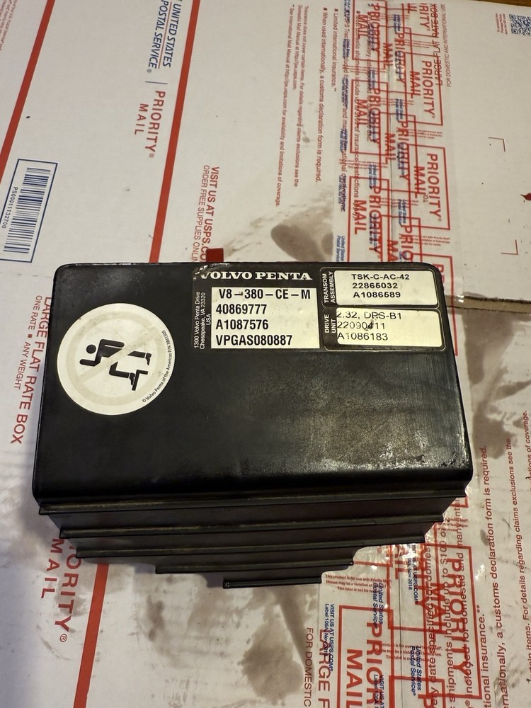 2019 Volvo Penta 6.2 alternator #21612639
