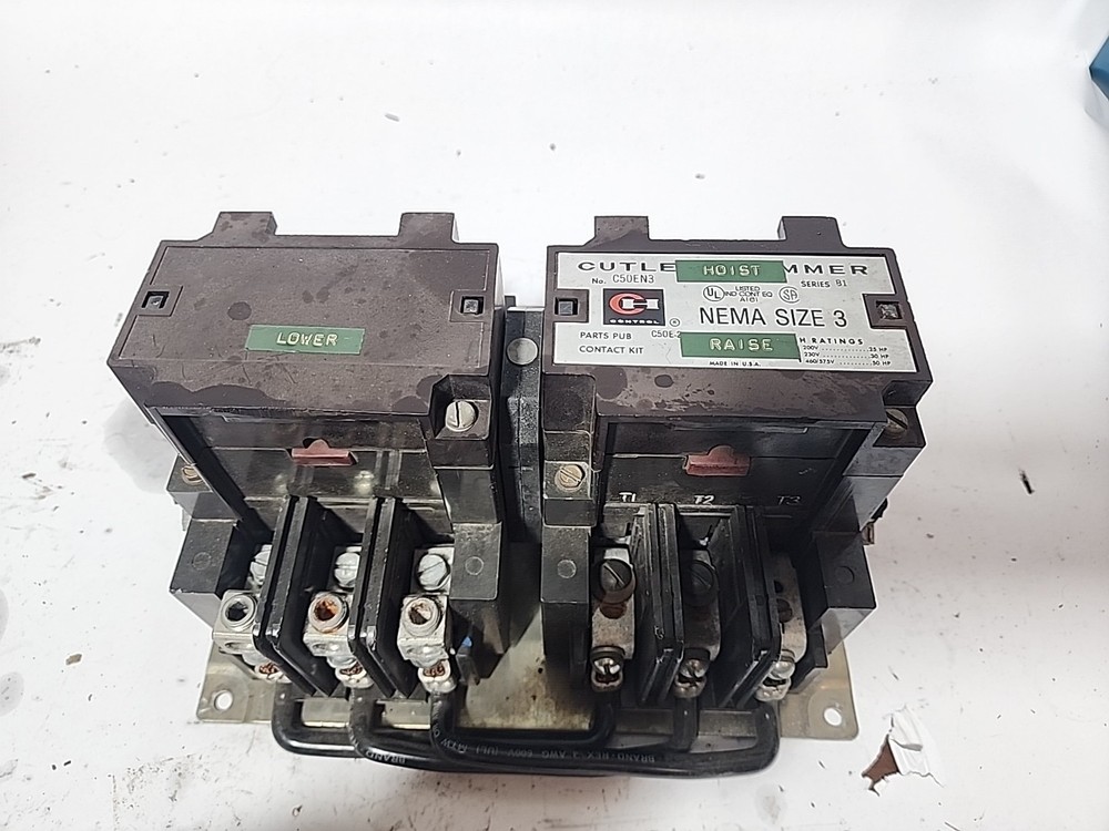 CUTLER HAMMER C50EN3  SIZE 3 REVERSING CONTACTOR