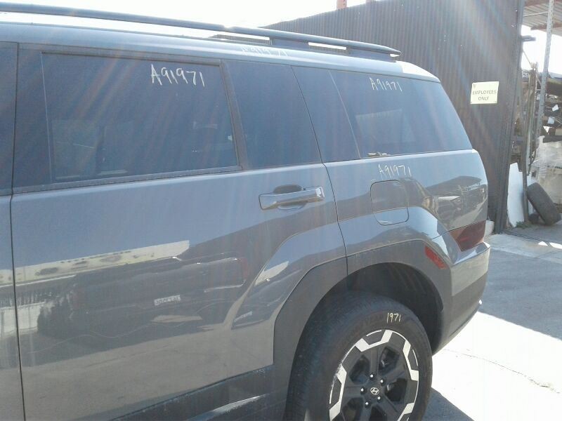 SANTA FE 2024 Camera/Projector 126873