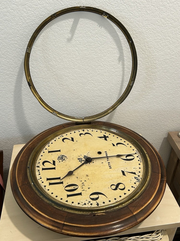 ANTIQUE SETH THOMAS WALL/ GALLERY CLOCK WITH PENDULUM & KEY WORKING 16"