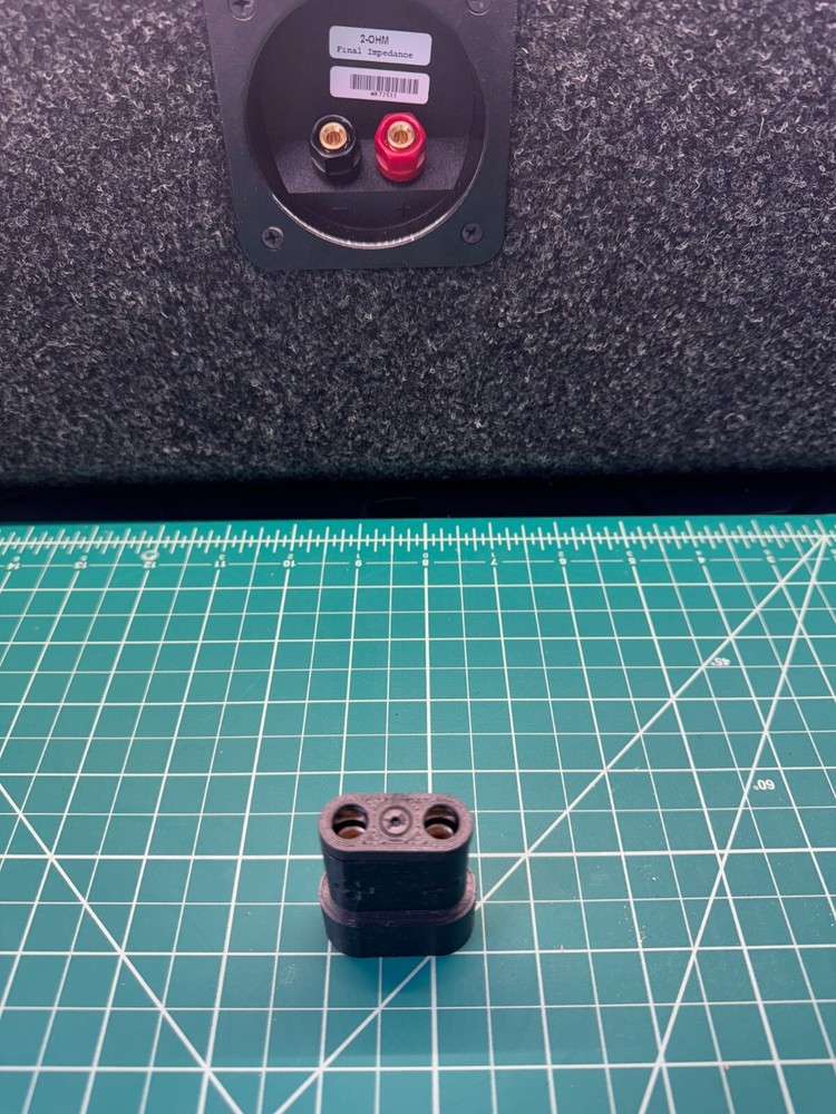 Speaker/Subwoofer Box Quick Connect/Disconnect