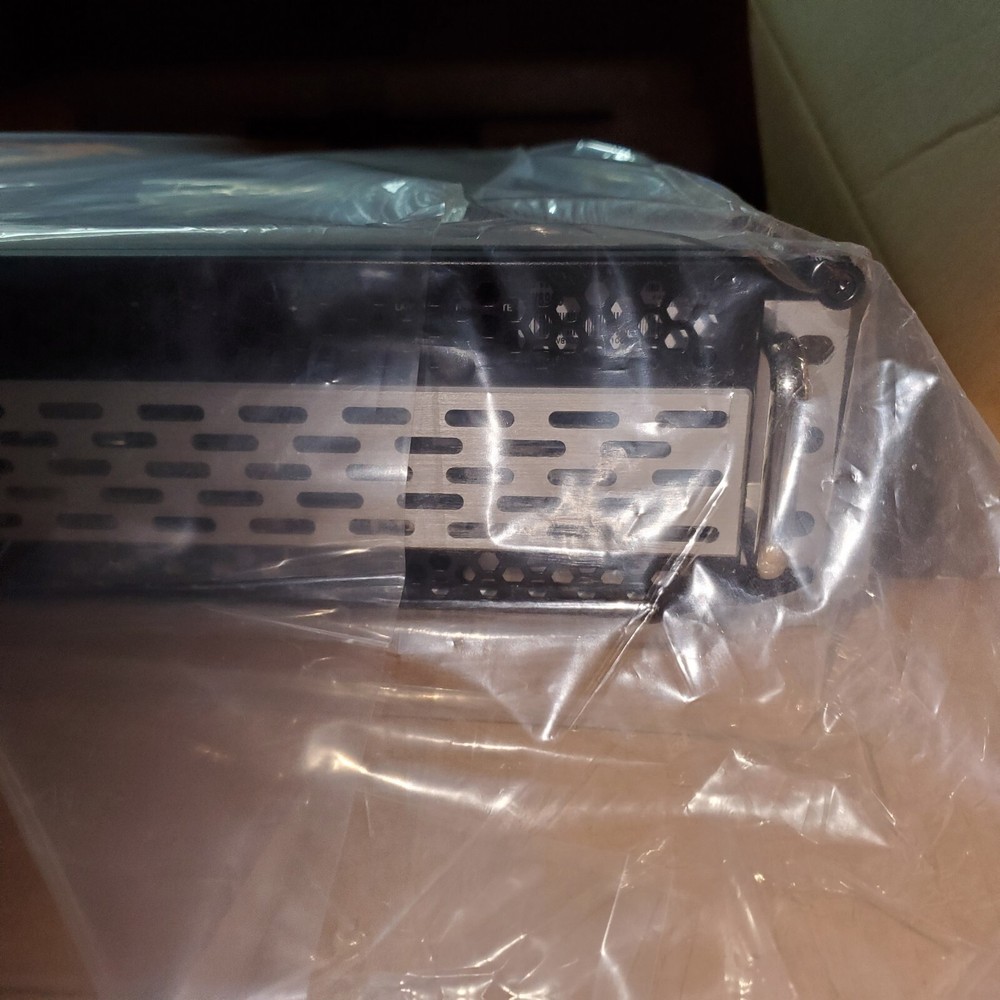Thecus W8900 Rackmount Server NAS