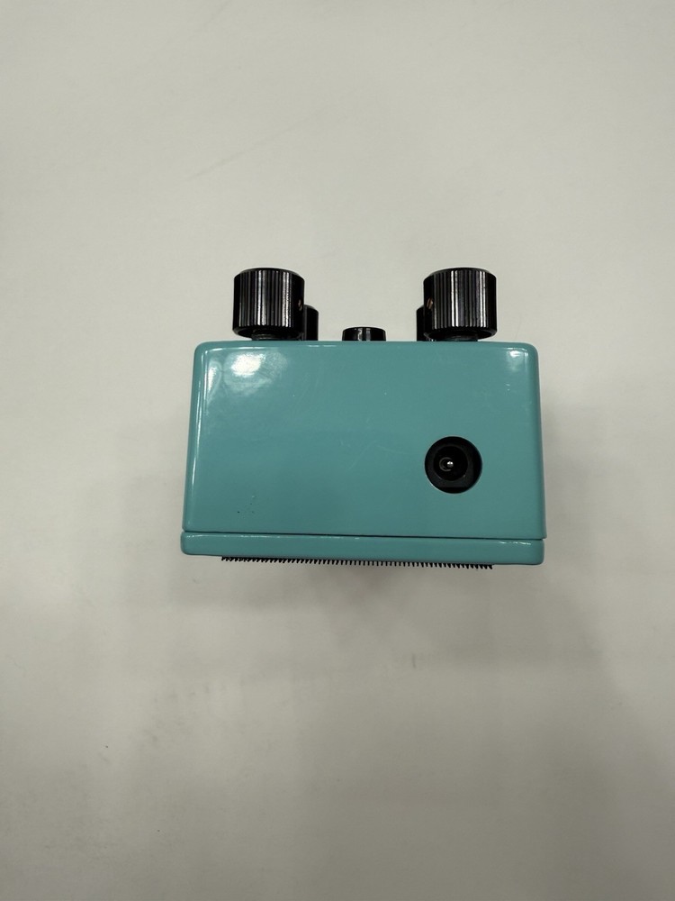 Walrus Audio Deep Six V1 Compressor Sustainer Compression Guitar Effect Pedal