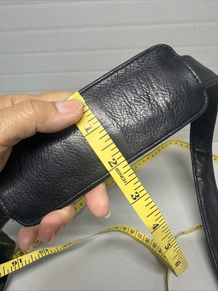 Vintg. Genuine Leather Replacement Shoulder Padded Adjust Leather Strap (Scully)