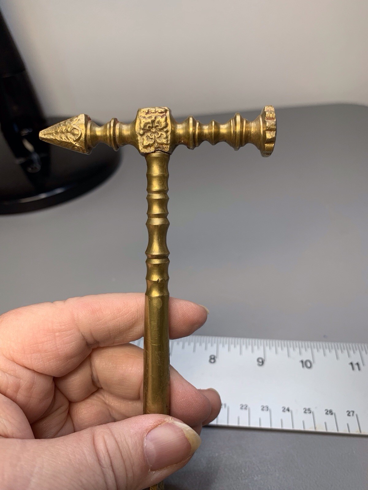 VINTAGE BRASS ICE HAMMER BOTTLE OPENER BEAUTIFUL COLLECTIBLE