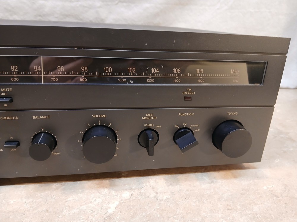 Vector Research VR-3000 Stereo Receiver