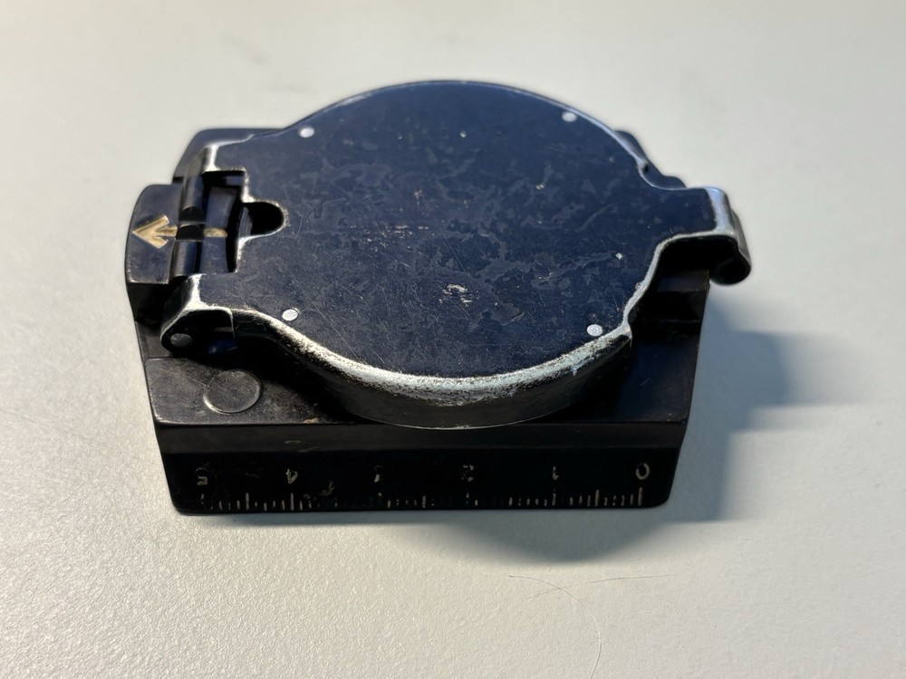 German WWI! Black Bakelite March Compass