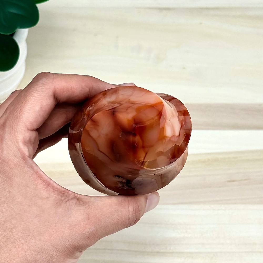 Carnelian Flame, 1 lb. 5.9 oz.