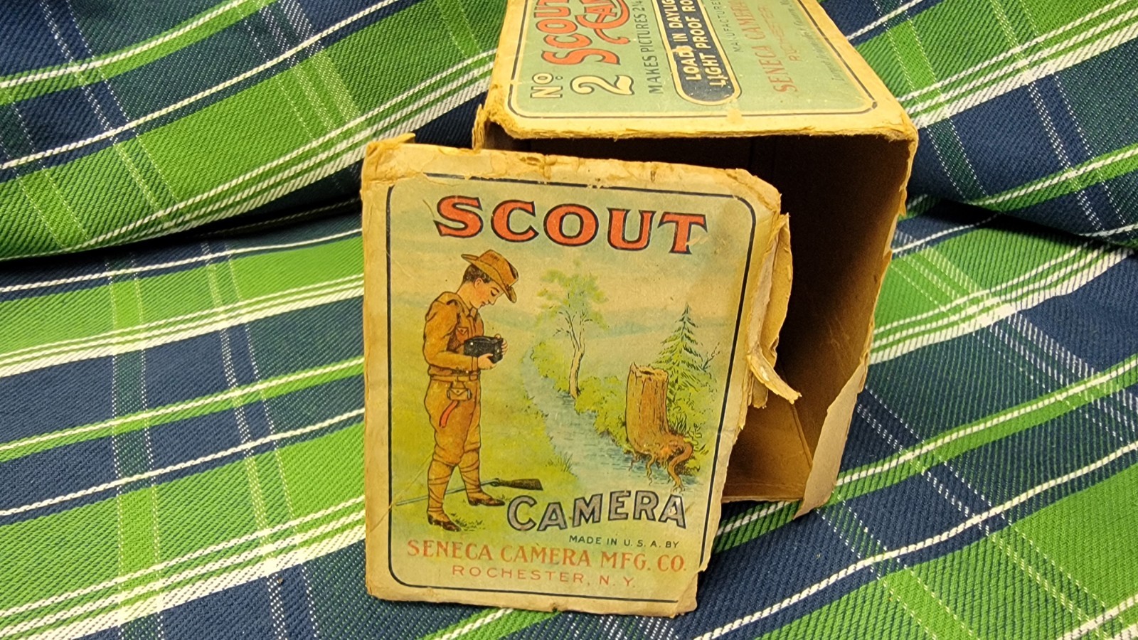Vintage Seneca No. 2 Scout Camera in Original Box And Manual
