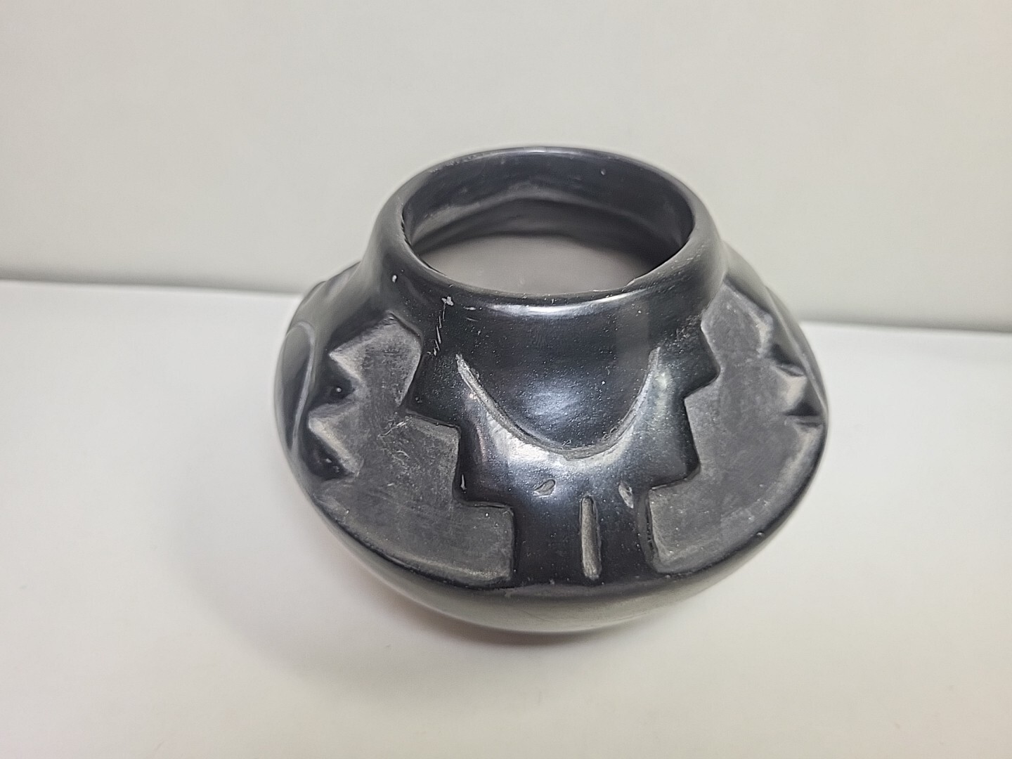 Early Julia Martinez Santa Clara Pueblo Pottery Bowl Jar Vase