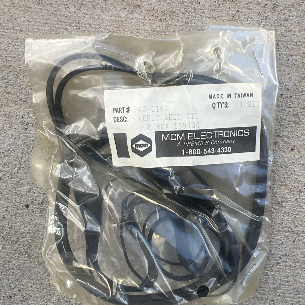 MCM Electronics 42-1100 - Replacement Square Belt Kit  For RCA