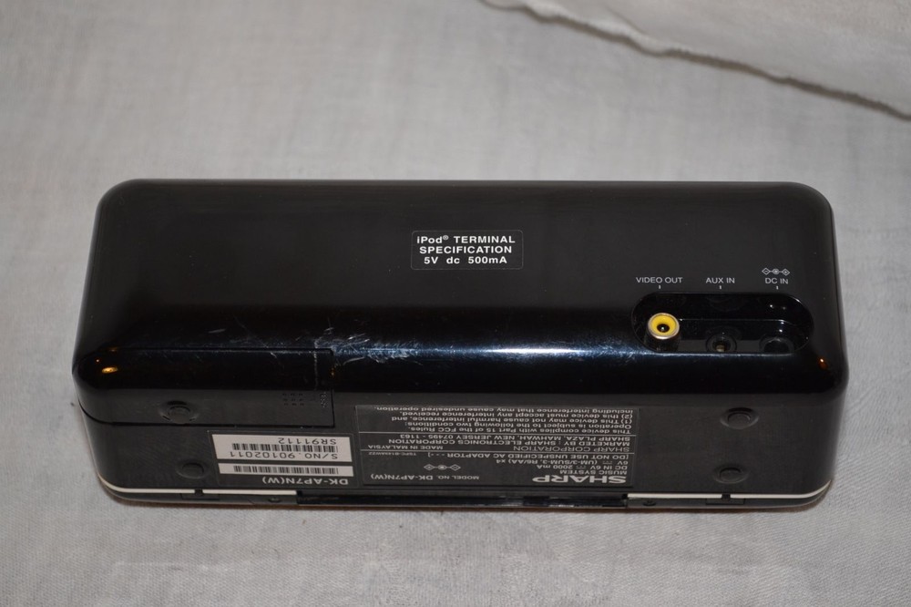 Sharp i-Elegance Music System for i-Pod DK-AP7N(W)