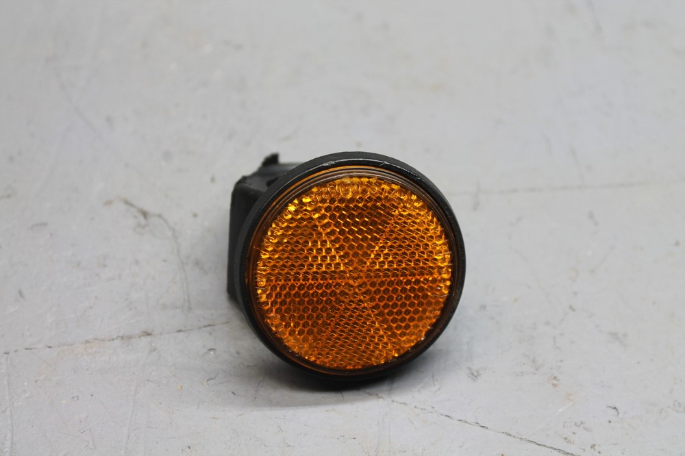 1982 SUZUKI GS300L REFLECTOR GARNISH MARKER