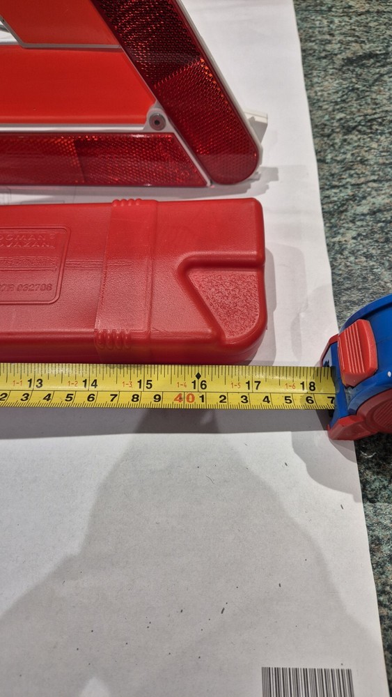 CAR LORRY CARAVAN WARNING TRIANGLE