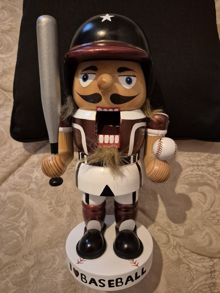I LOVE BASEBALL 11" WOODEN NUTCRACKER