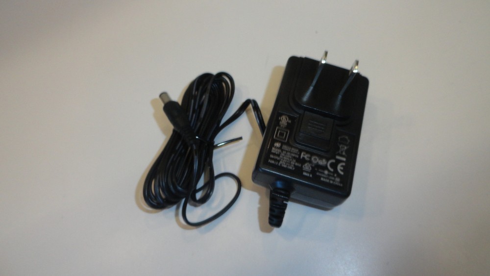 BB4:  Switch Mode Power Supply 6V 1A 3A-061WP05