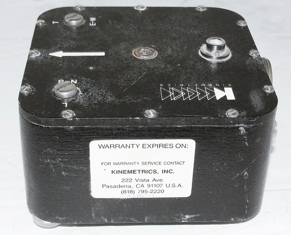 Kinemetrics FBA 23 Earthquake Seismic 3-component Accelerometer