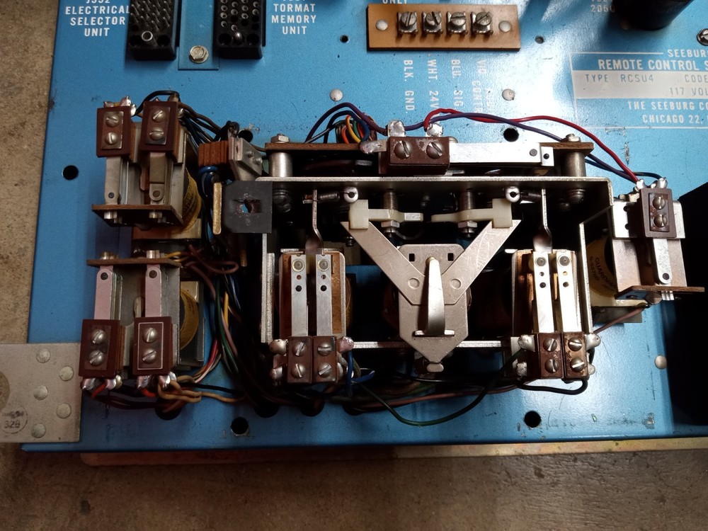 JUKEBOX SEEBURG RCSU-4 STEPPER FITS LPC1 - UNTESTED
