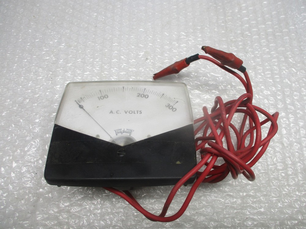 TRIPLETT 0-300 PANEL METER UNMP