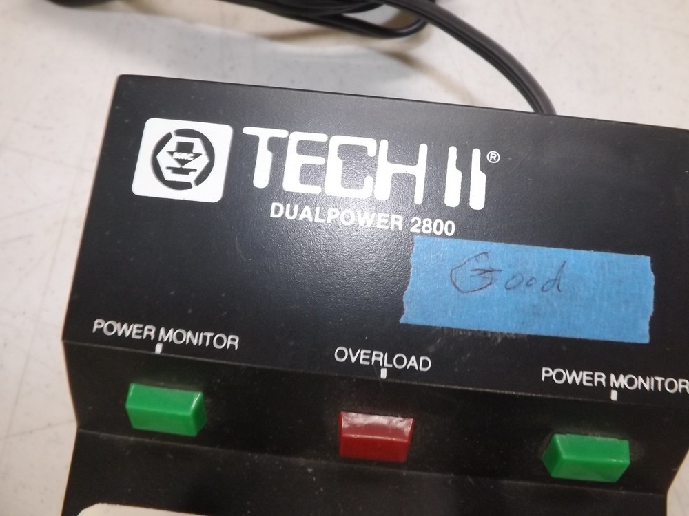 Tech II Model Train Control Dual Power 2800 -Tested Working