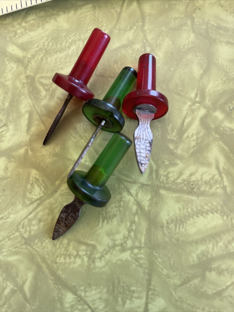 Bakelite Or Lucite Corn Cob Holders