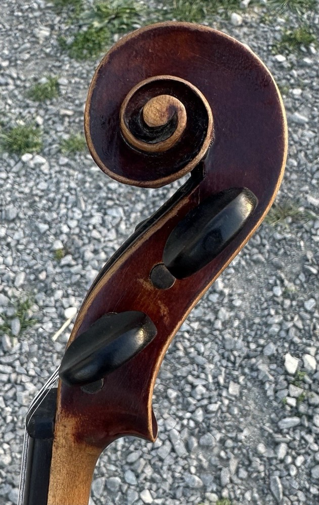 Old Strad model 4/4 Violin