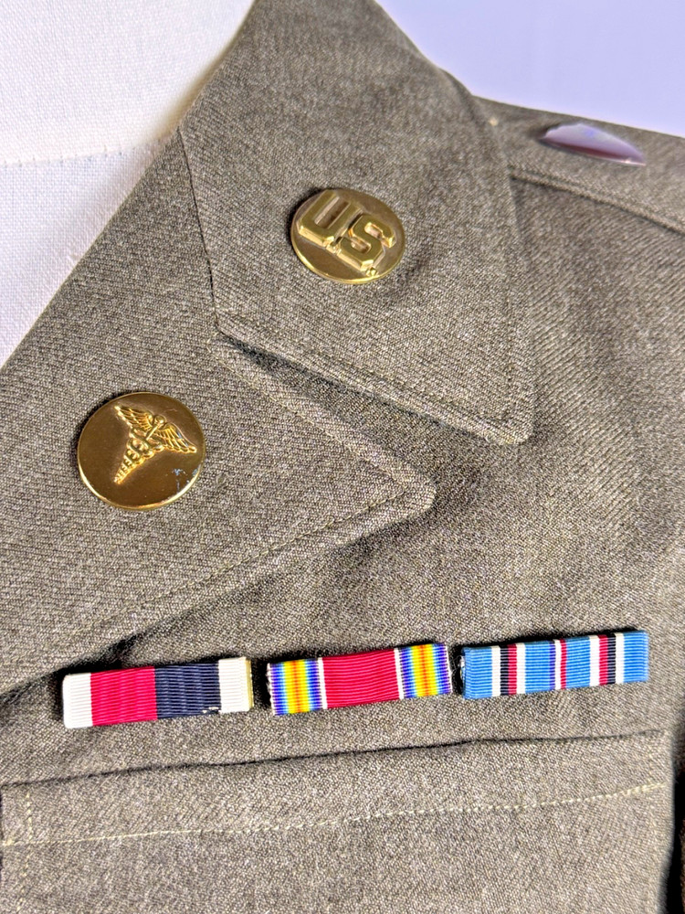 WWII US ARMY ENLISTED IKE JACKET - 1ST CAVALRY DIVISION - DATED & NAMED