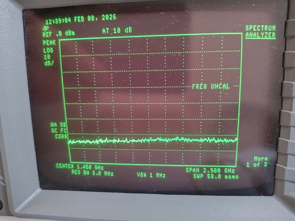 HP 8594E Spectrum Analyzer