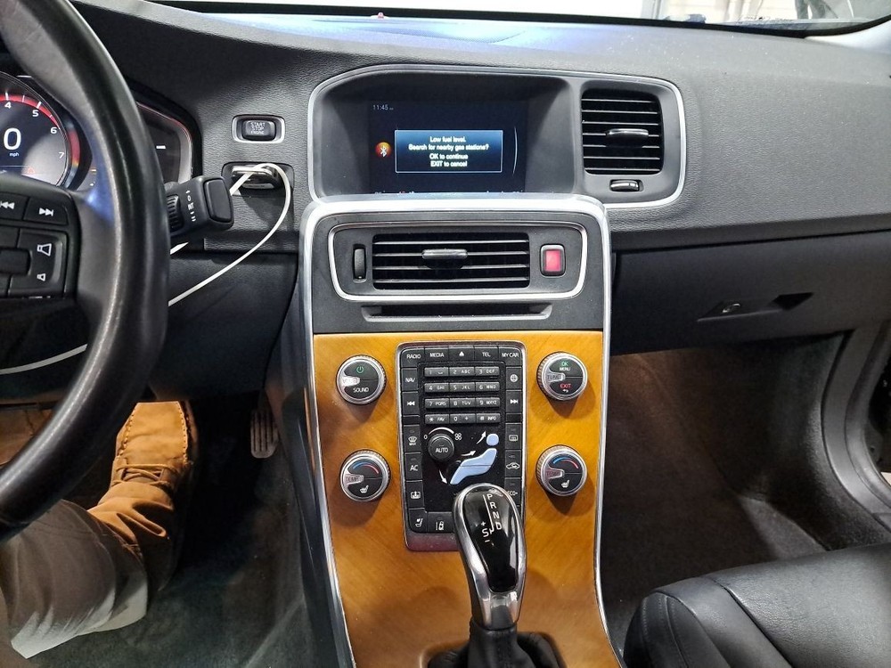 2016 S60 Display Screen Sku#4425086